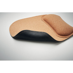 Ergonomic cork mouse mat