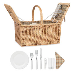 Wicker picnic basket 4 people