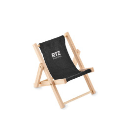 Deckchair-shaped phone stand