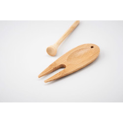 Bamboo golf divot tool