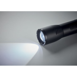 Small aluminium LED flashlight