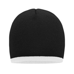 Beanie With Contrasting Border